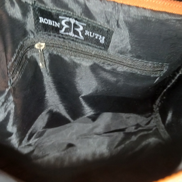 Robin Ruth Small Handbag - Picture 3 of 3